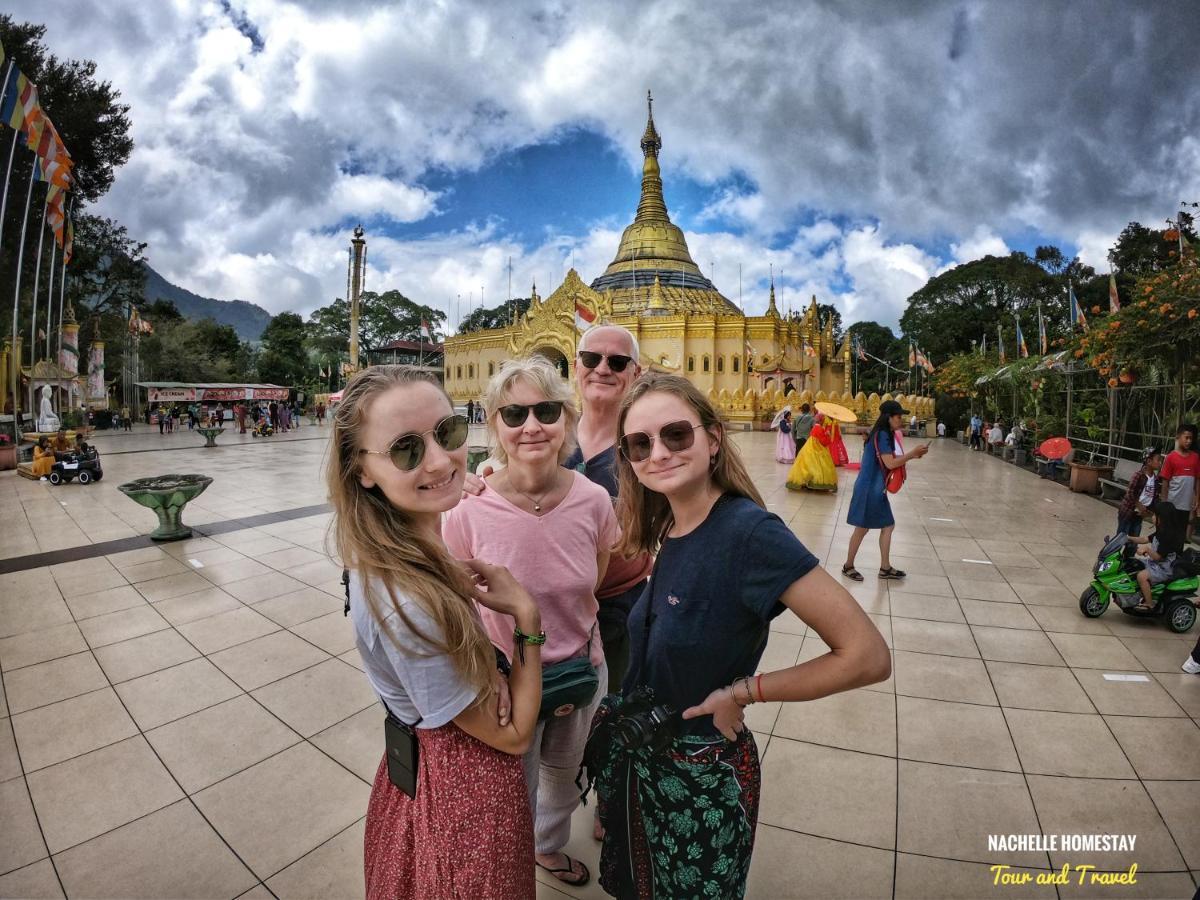 Nachelle Homestay Берастагі Екстер'єр фото